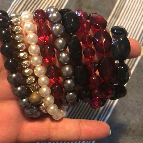Jewelry - ‼️5 for $15. Set of 9 stretch bracelets! Variety